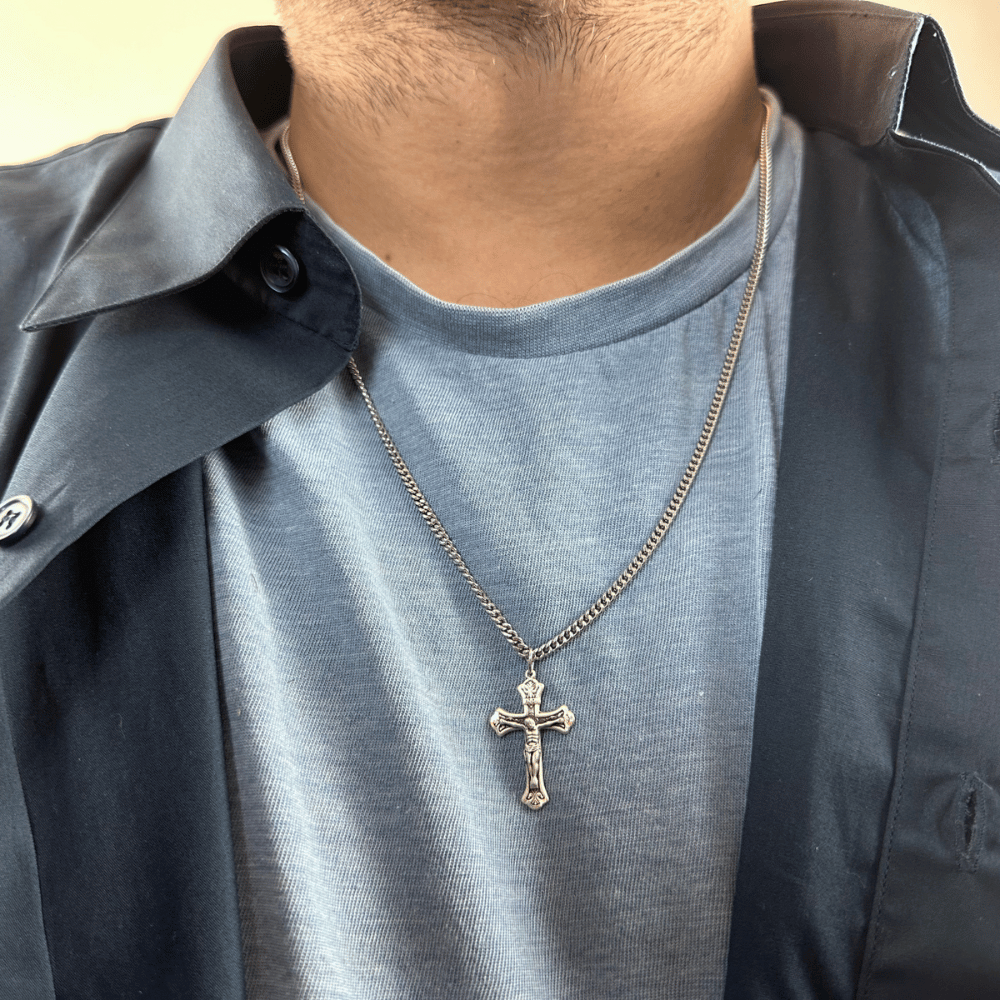 Sterling Silver Crucifix Pendant - 0622SS