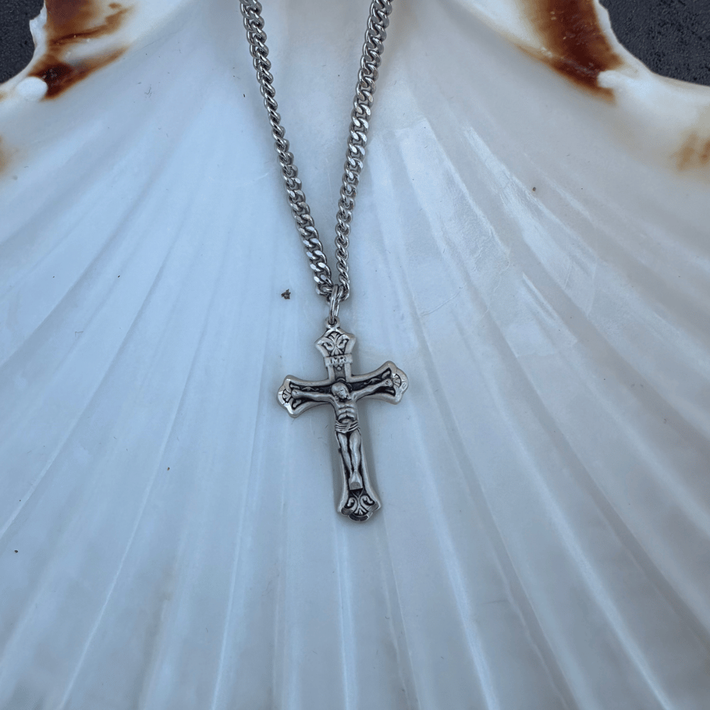Sterling Silver Crucifix Pendant - 0622SS