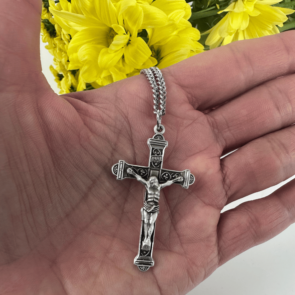 Sterling Silver Crucifix Pendant - 0658SS