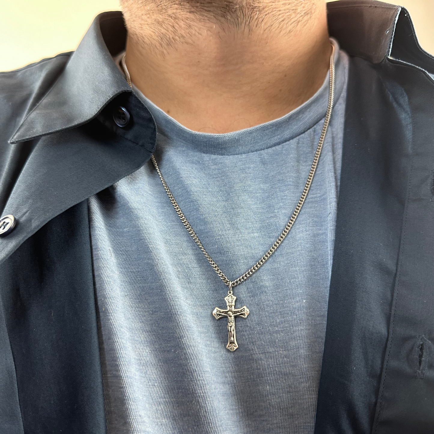 Sterling Silver Crucifix Pendant - 0642SS